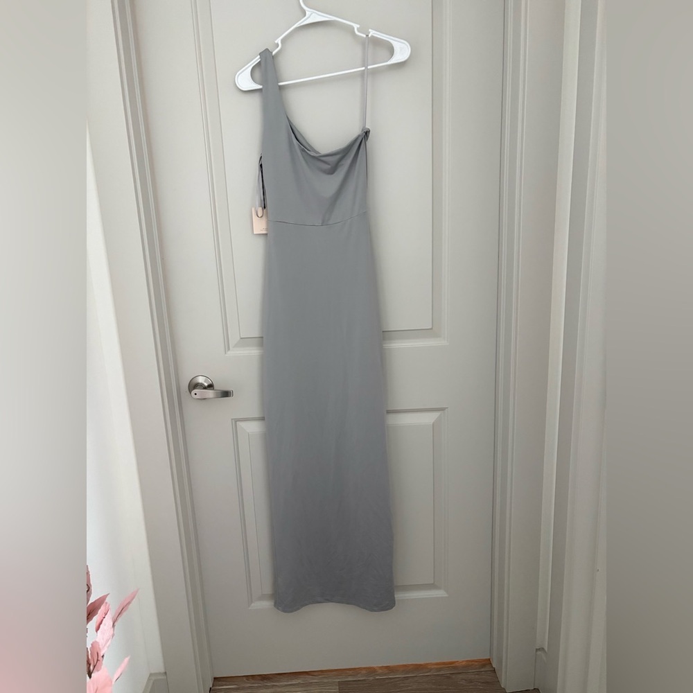 Superdown One-Shoulder Gray Maxi Dress - Picture 8 of 8